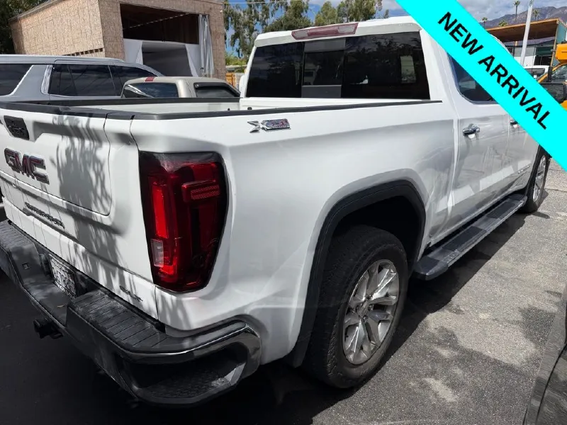 2021 GMC SIERRA