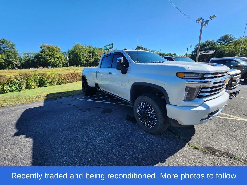 2022 CHEVROLET Silverado 3500HD in Raynham, MA
