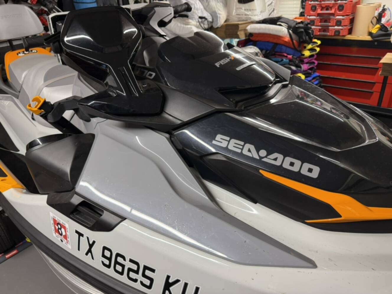 A photo of this 2024 Sea-Doo FISH PRO TROPHY 170