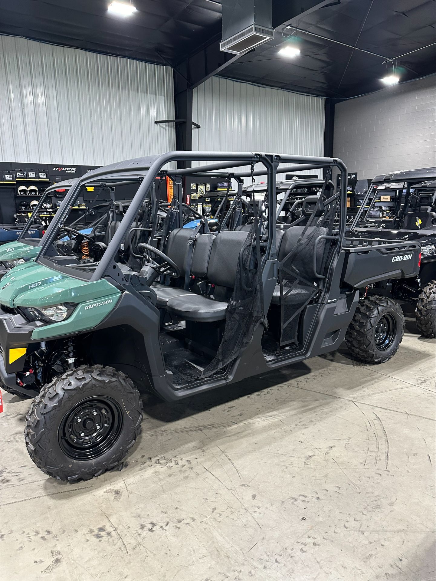2025 Can-Am Defender MAX HD7 in huron OH