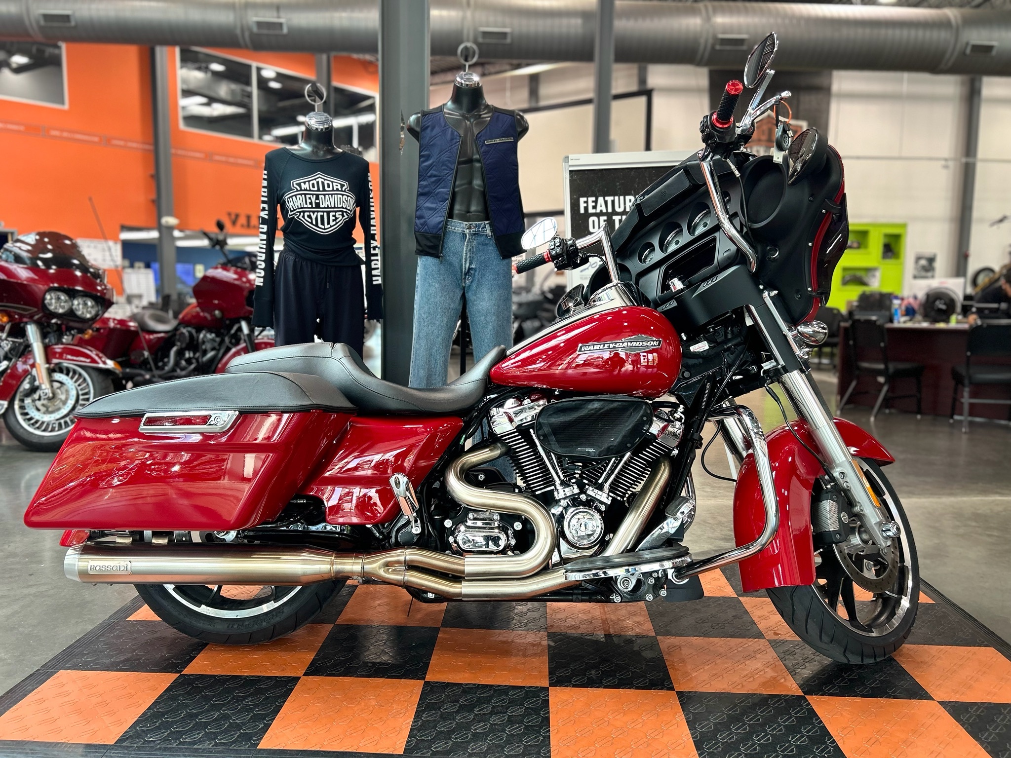 2023 Harley-Davidson Street Glide® in Columbia, TN