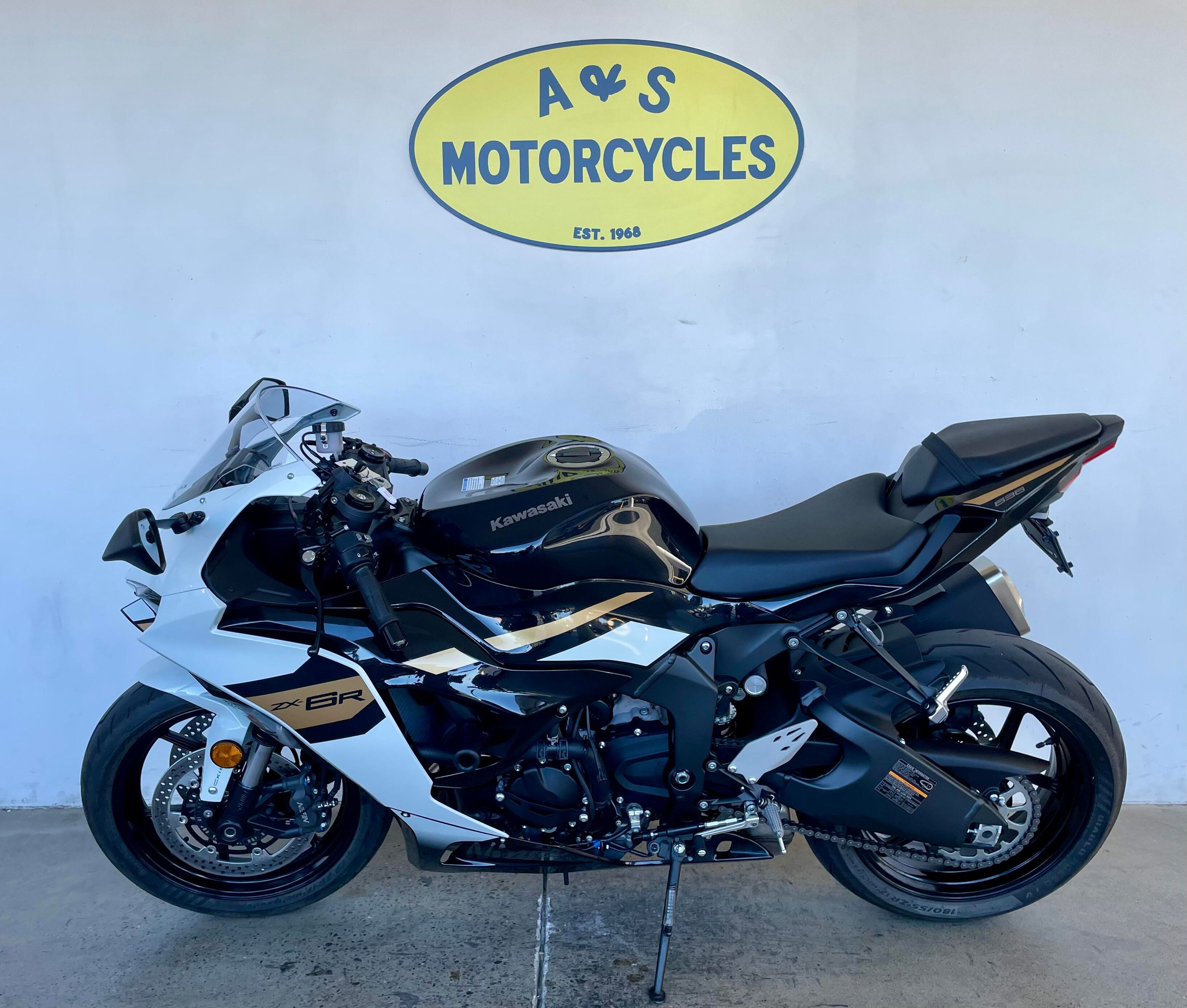 2026 Kawasaki NINJA ZX6R BASE in Roseville, CA