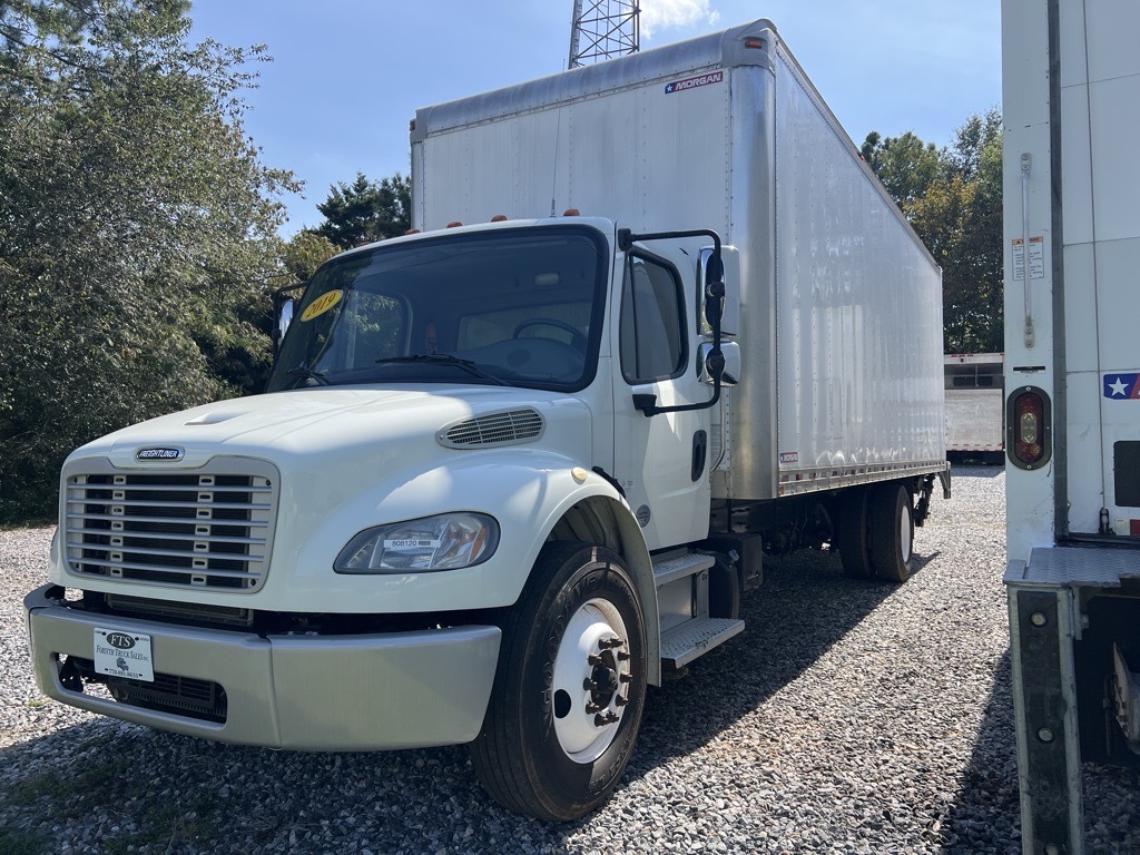 2019 FREIGHTLINER BUSINESS CLASS M2 106 in Cumming, GA