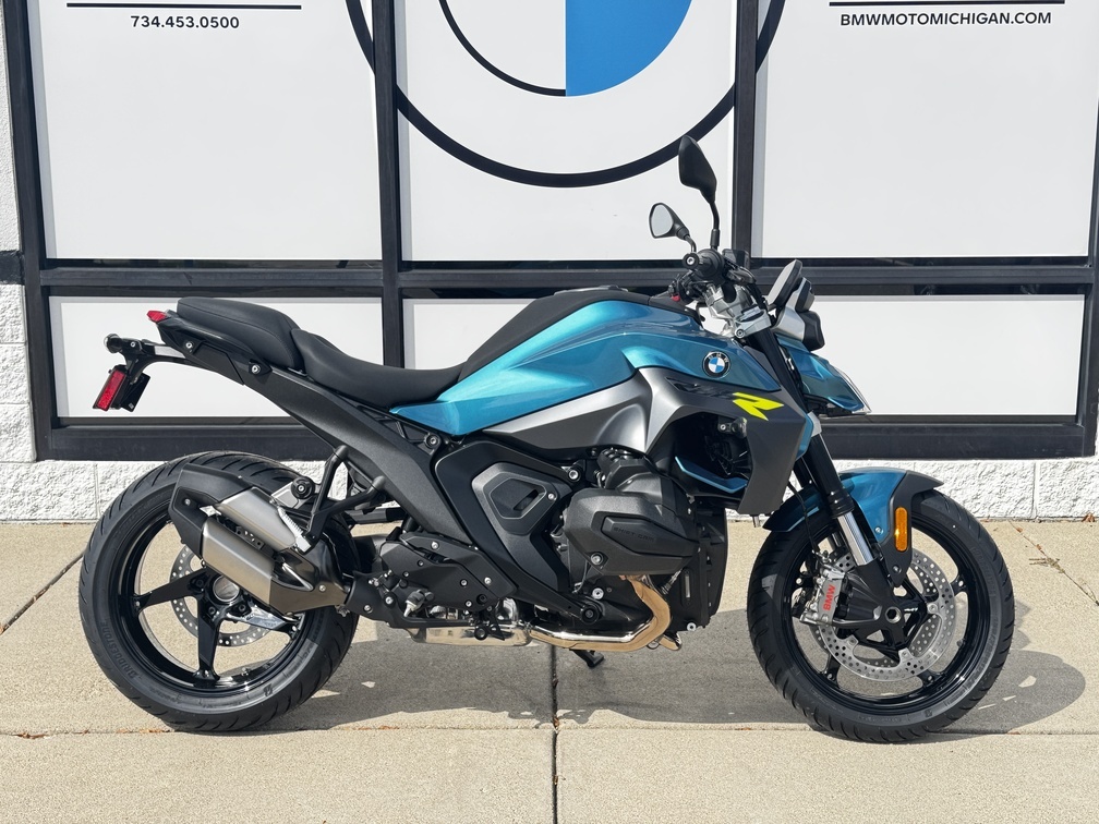 2026 BMW R 1300 R in Plymouth, MI