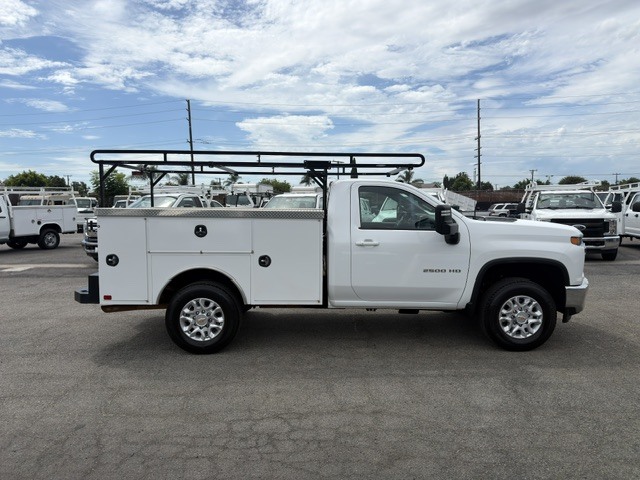 2023 CHEVROLET SILVERADO HD LT REG CAB 8' UTILITY + LADDER 033B-41815 in Norwalk, CA