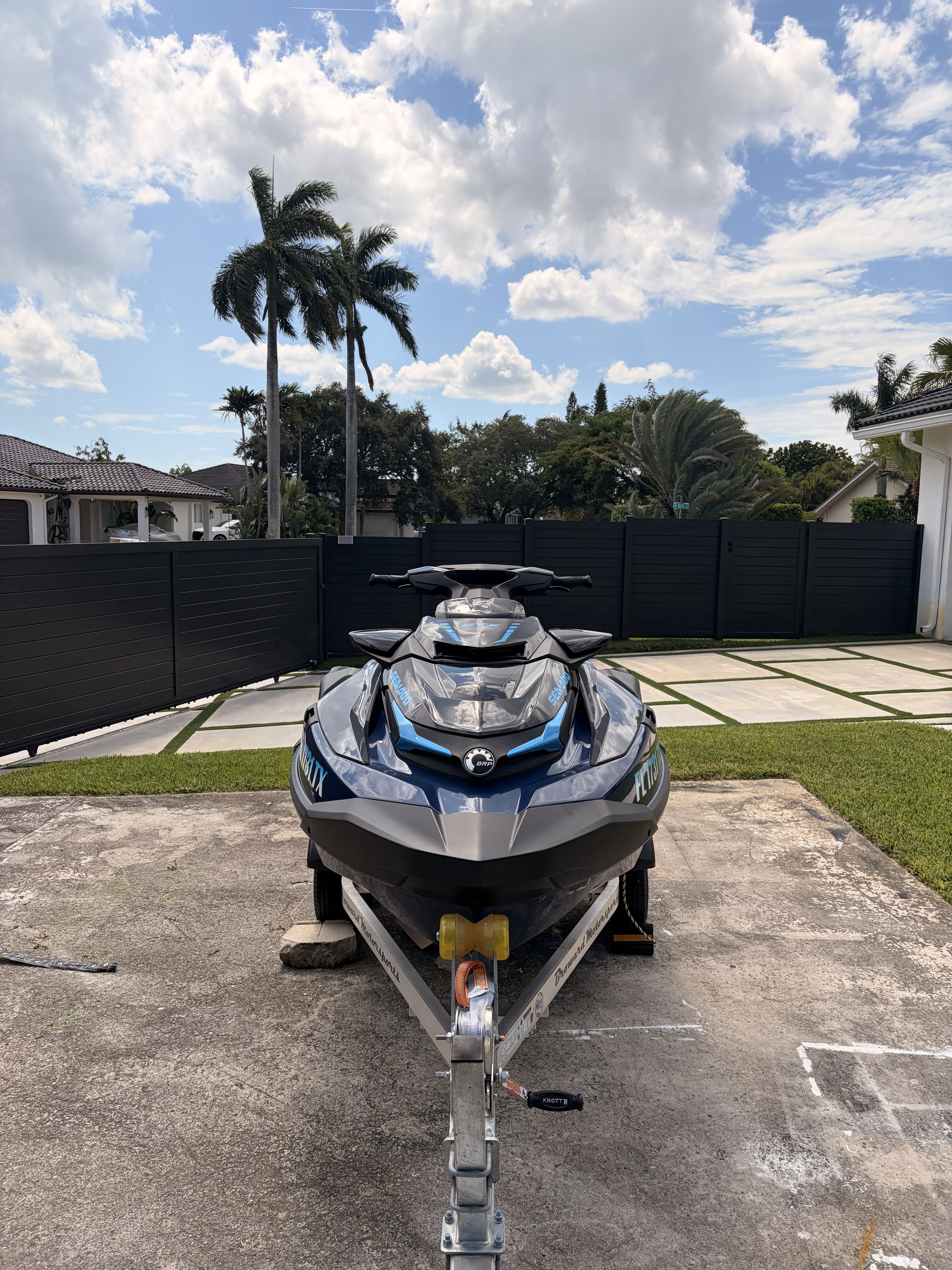 2025 Sea-Doo GTX 170 TECH PACKAGE WITH AUDIO IDF AND IBR in miami FL