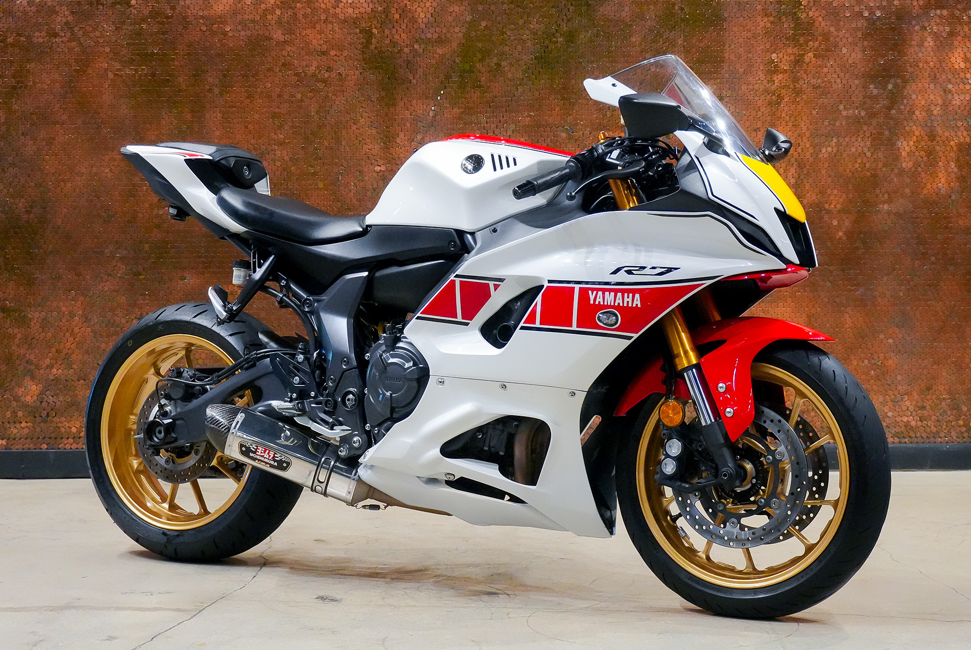 2022 Yamaha R 7 in Miami, FL
