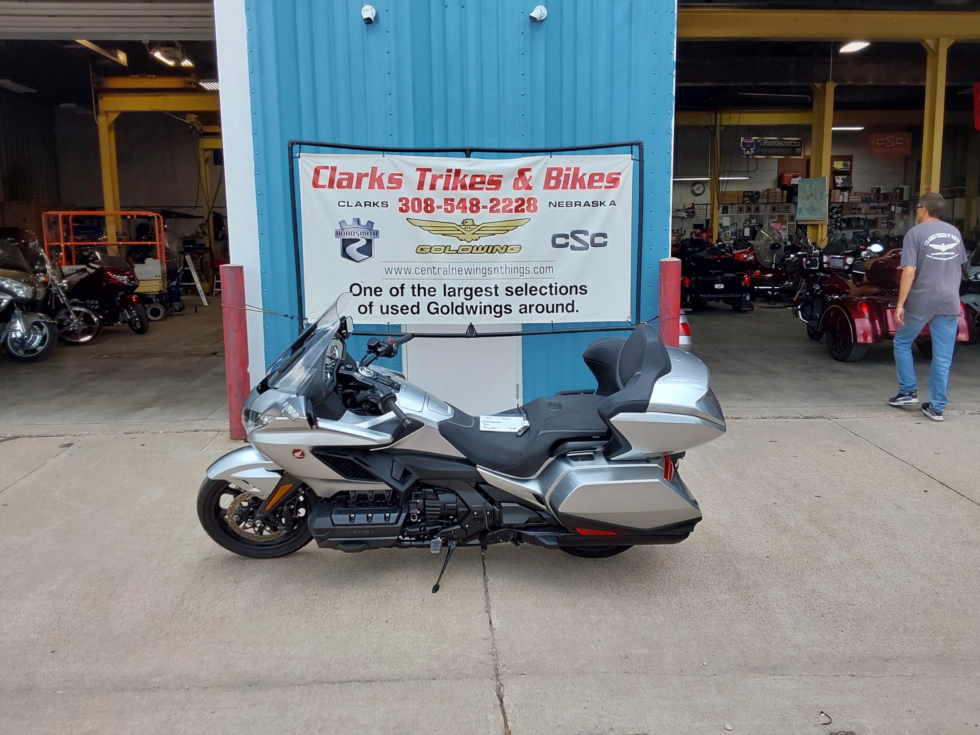 2025 Honda GOLD WING 1800 TOUR AUTOMATIC DCT 1800 TOUR AUTOMATIC DCT in Clarks, NE