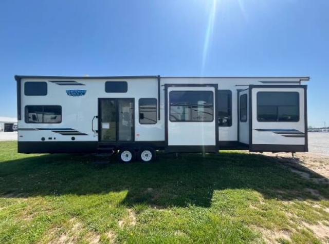 2024 Forest River SALEM GRAND VILLA 42FK RV