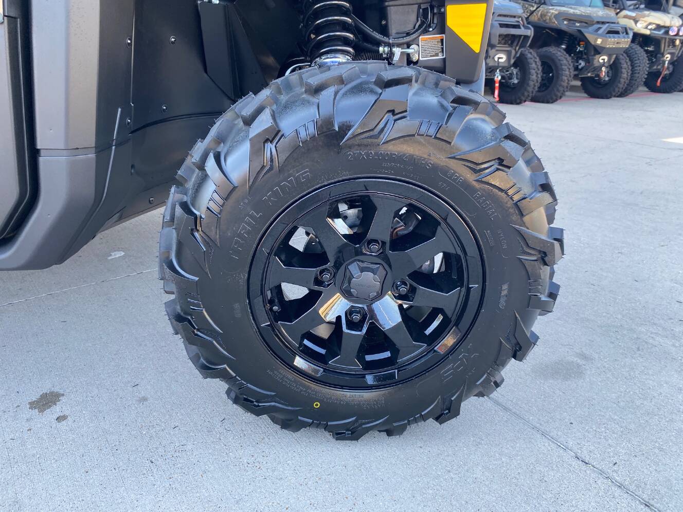 A photo of this 2027 Can-Am Defender MAX DPS CAB HD10 Dolomite Grey