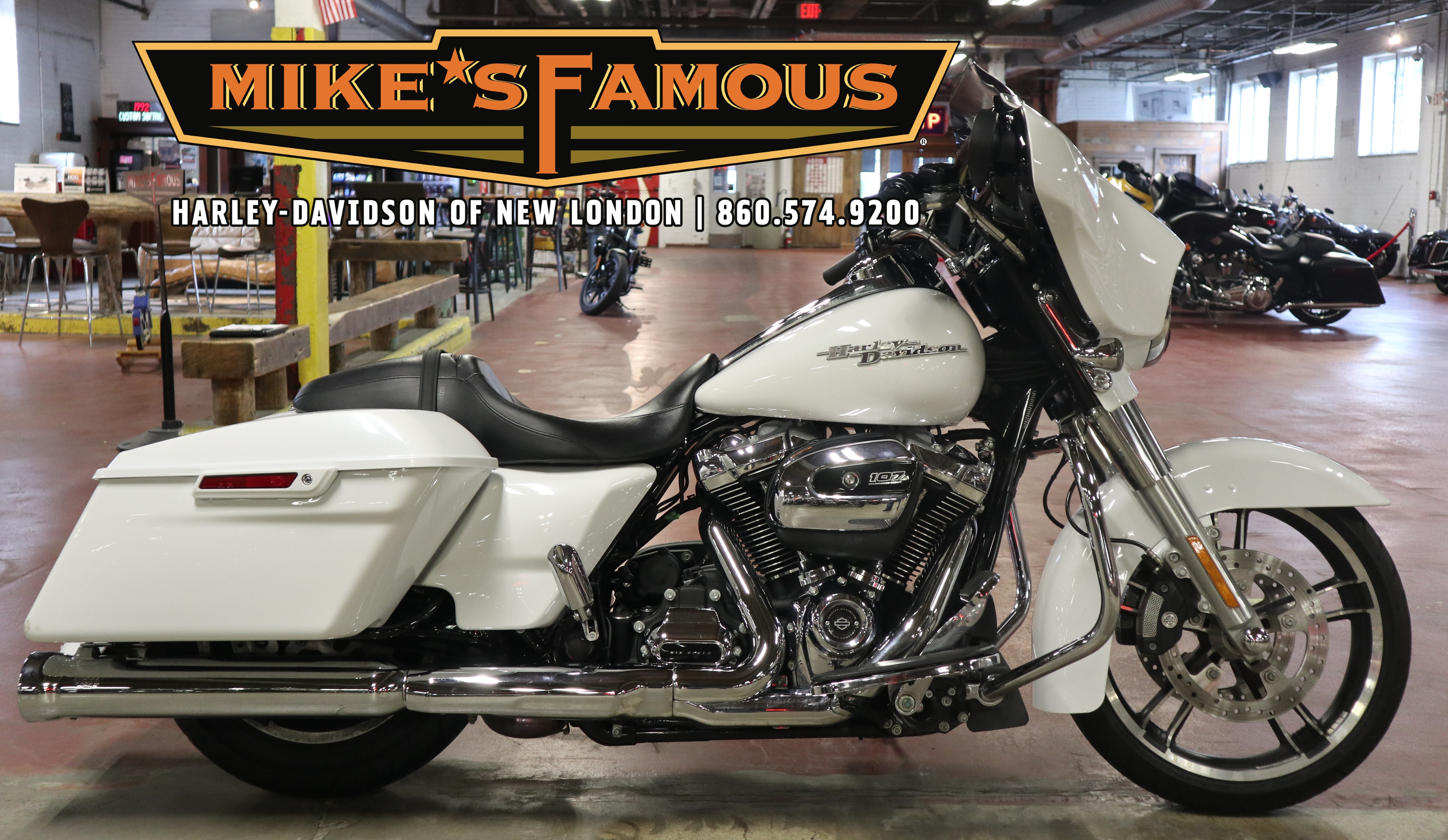 2017 Harley-Davidson Street Glide® Special SPECIAL in New London, CT