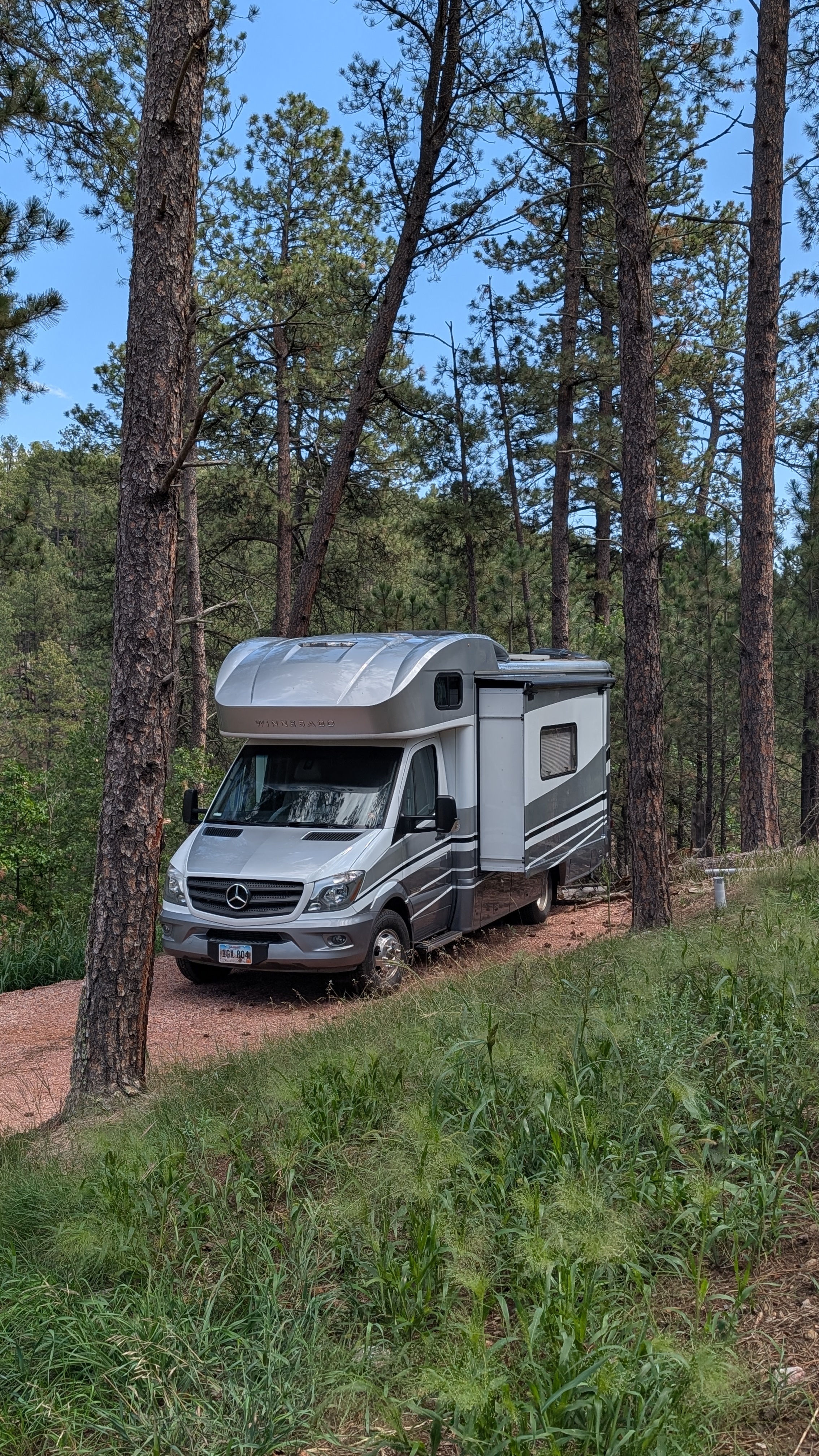 2018 Winnebago NAVION 24J RV