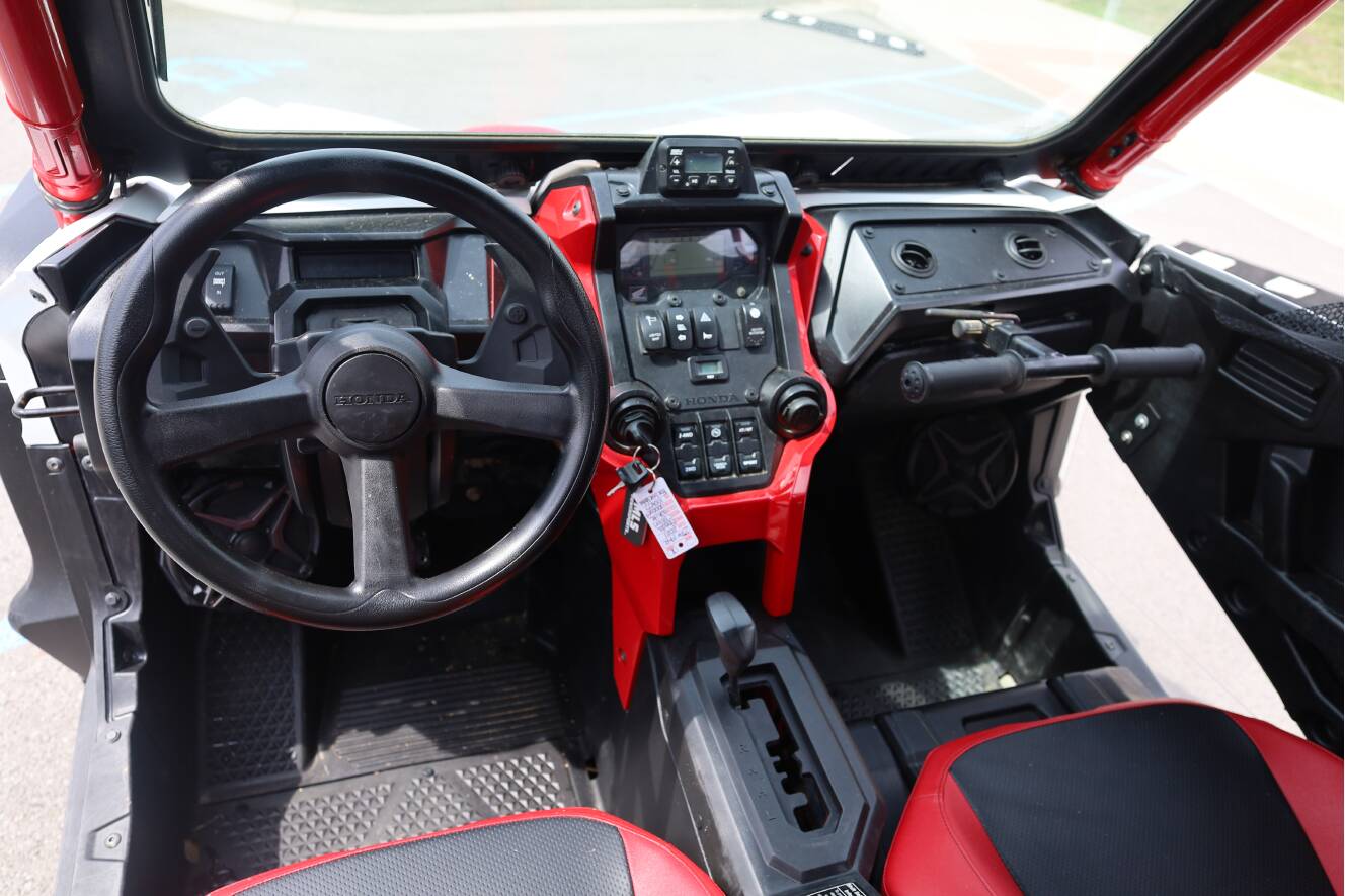 A photo of this 2021 Honda Talon 1000X-4 FOX Live Valve