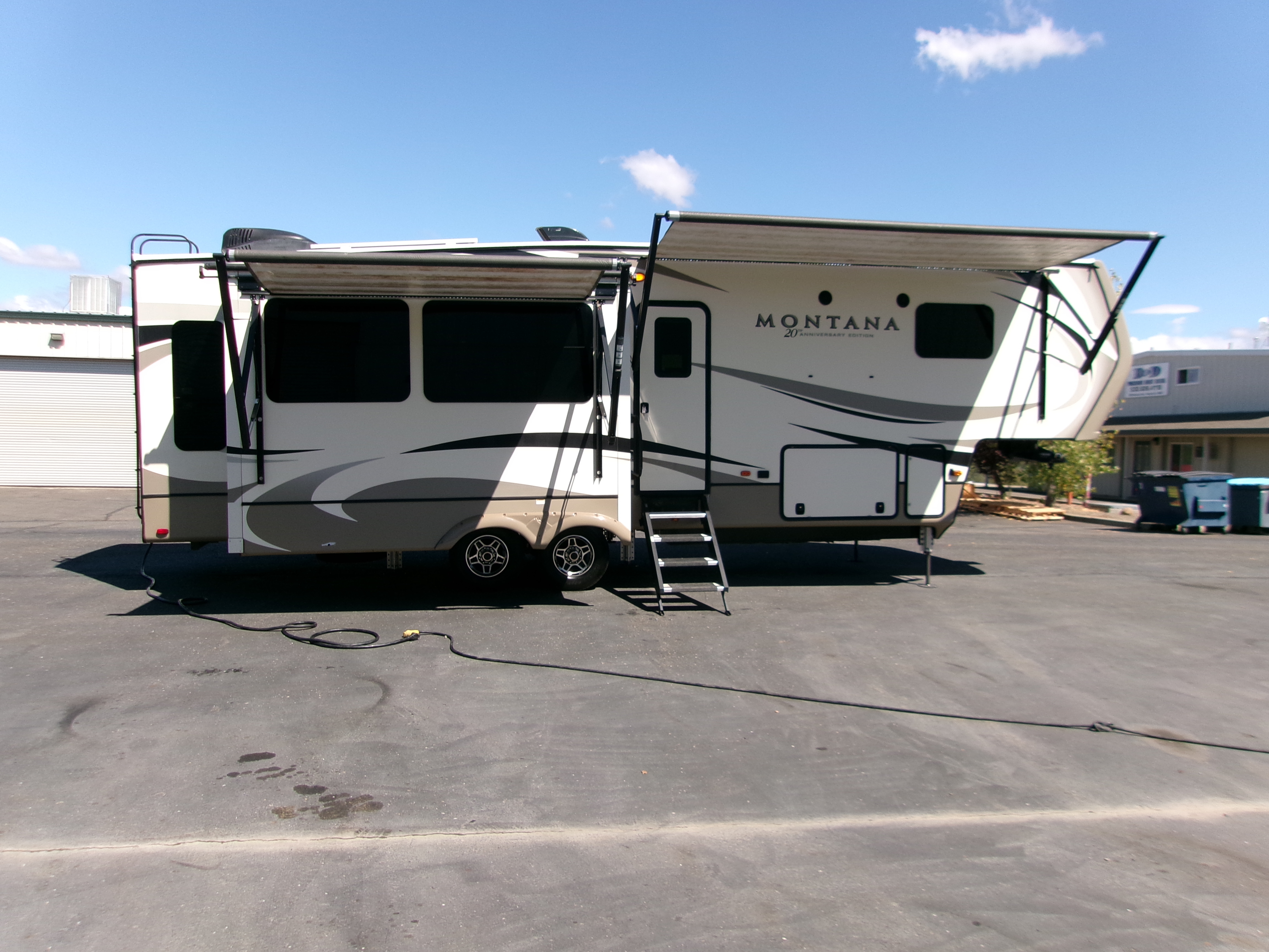 2019 Keystone MONTANA 3120RL RV