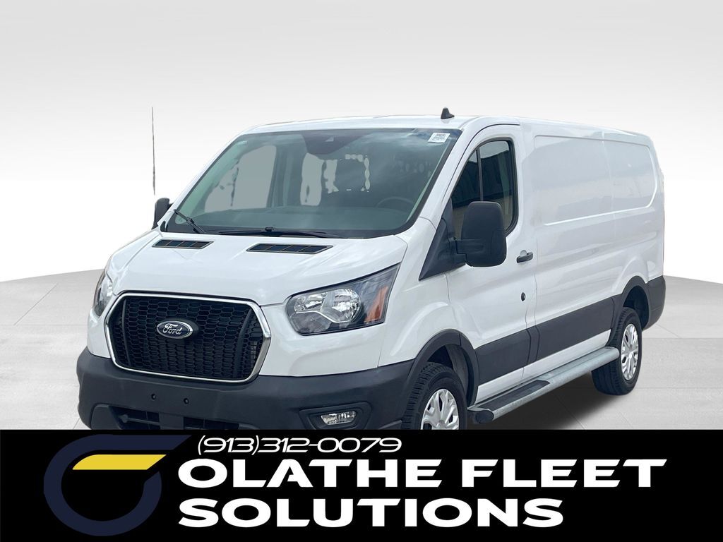 2025 FORD TRANSIT 250 in Olathe, KS