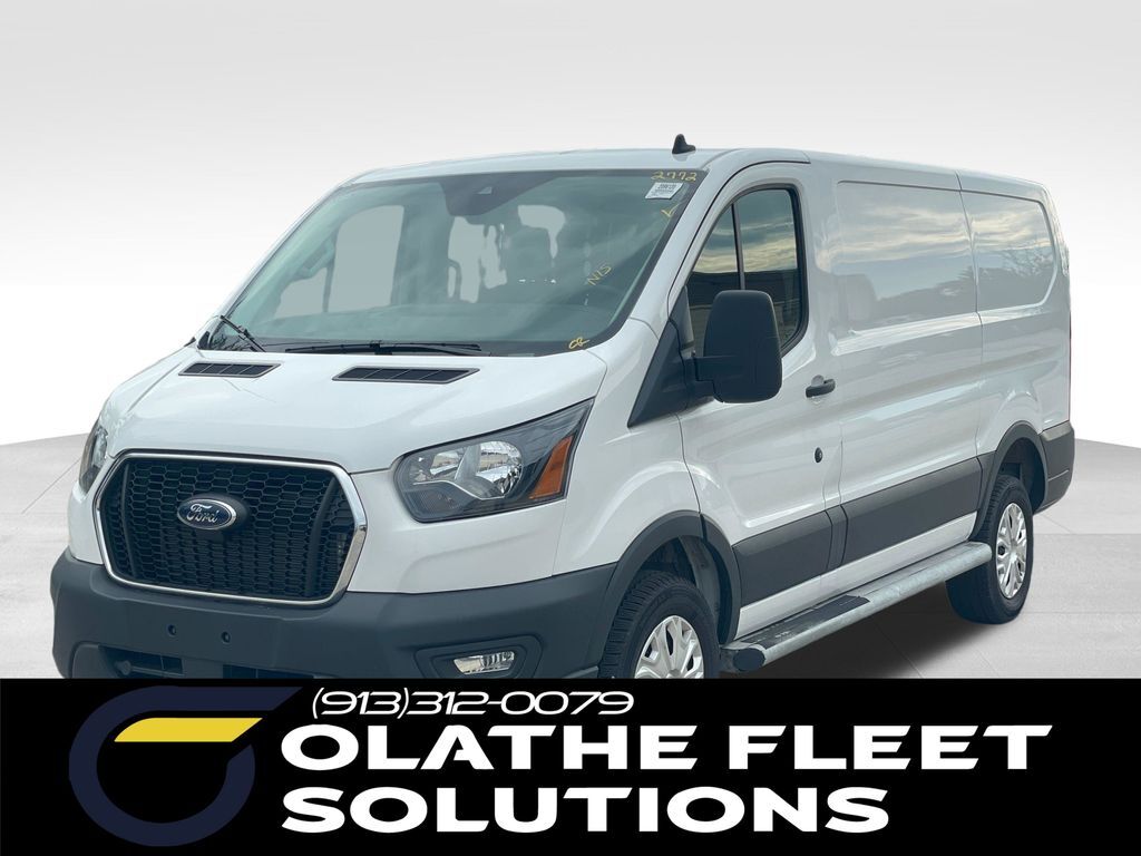 2025 FORD TRANSIT 250 in Olathe, KS