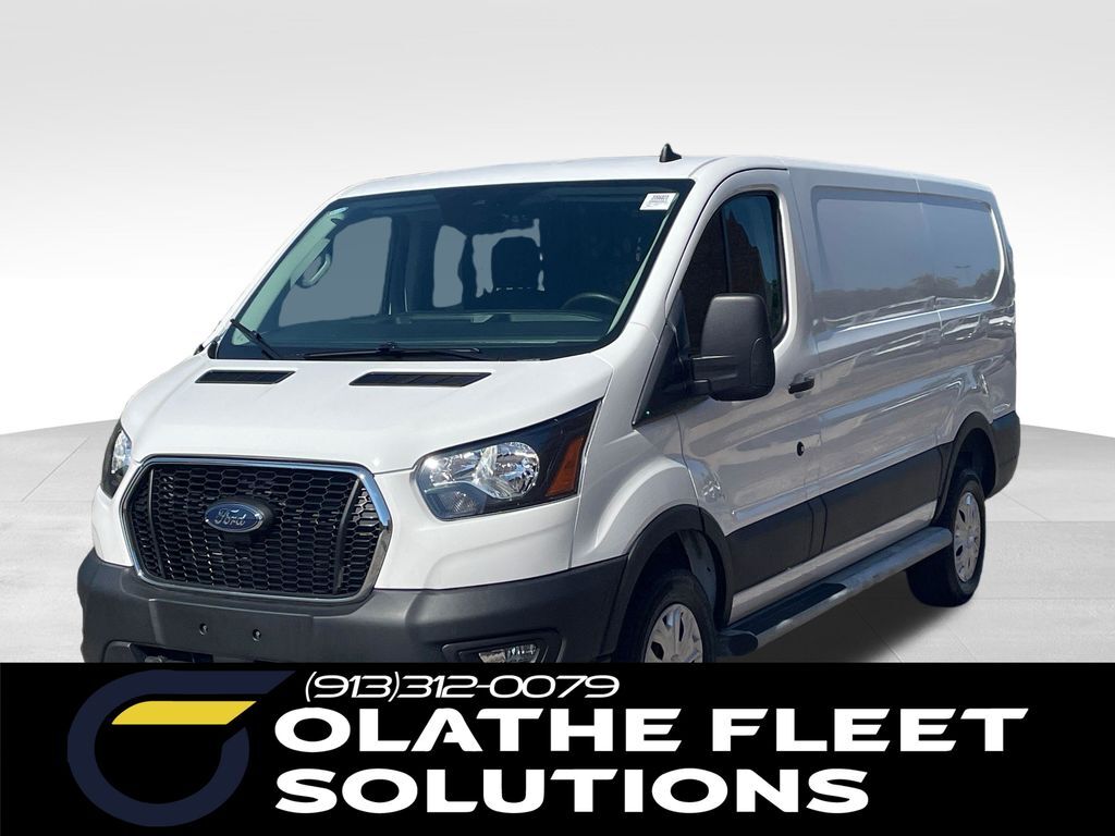 2025 FORD TRANSIT 250 in Olathe, KS