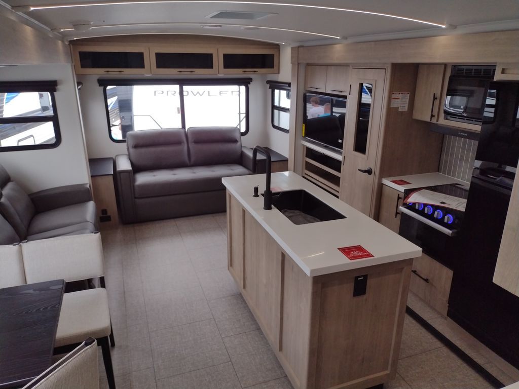 2025 Grand Design Imagine 2970RL RV