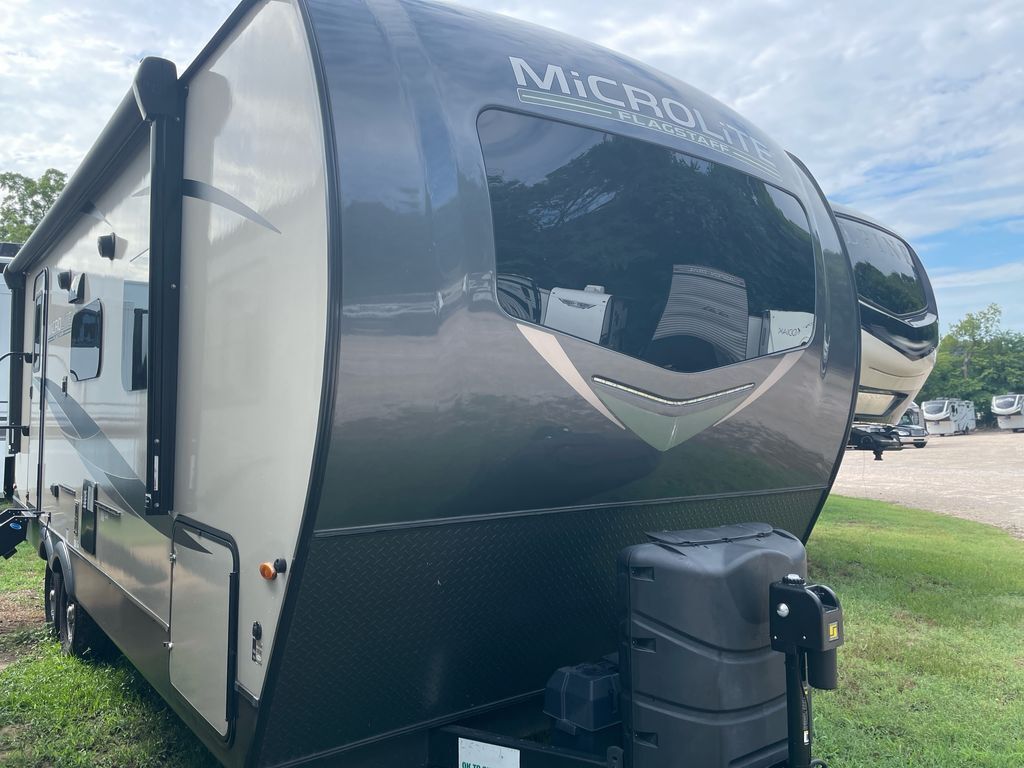 2023 Forest River Flagstaff Micro Lite 25FBLS RV