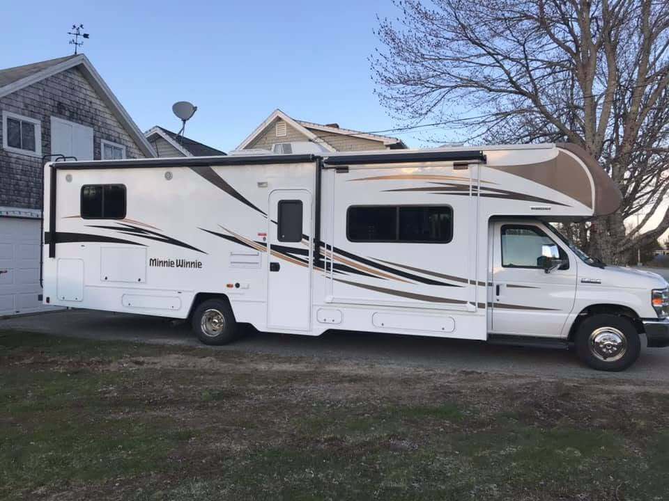 2017 Winnebago MINNIE WINNIE 31D in penobscot ME