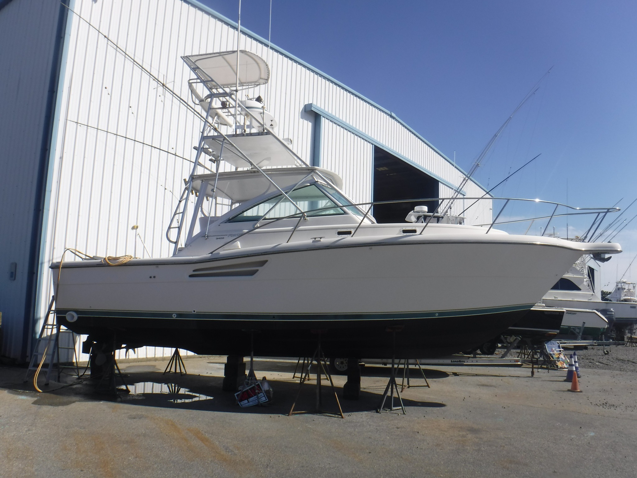 1997 Pursuit 3400 SPORTFISH in easton ME