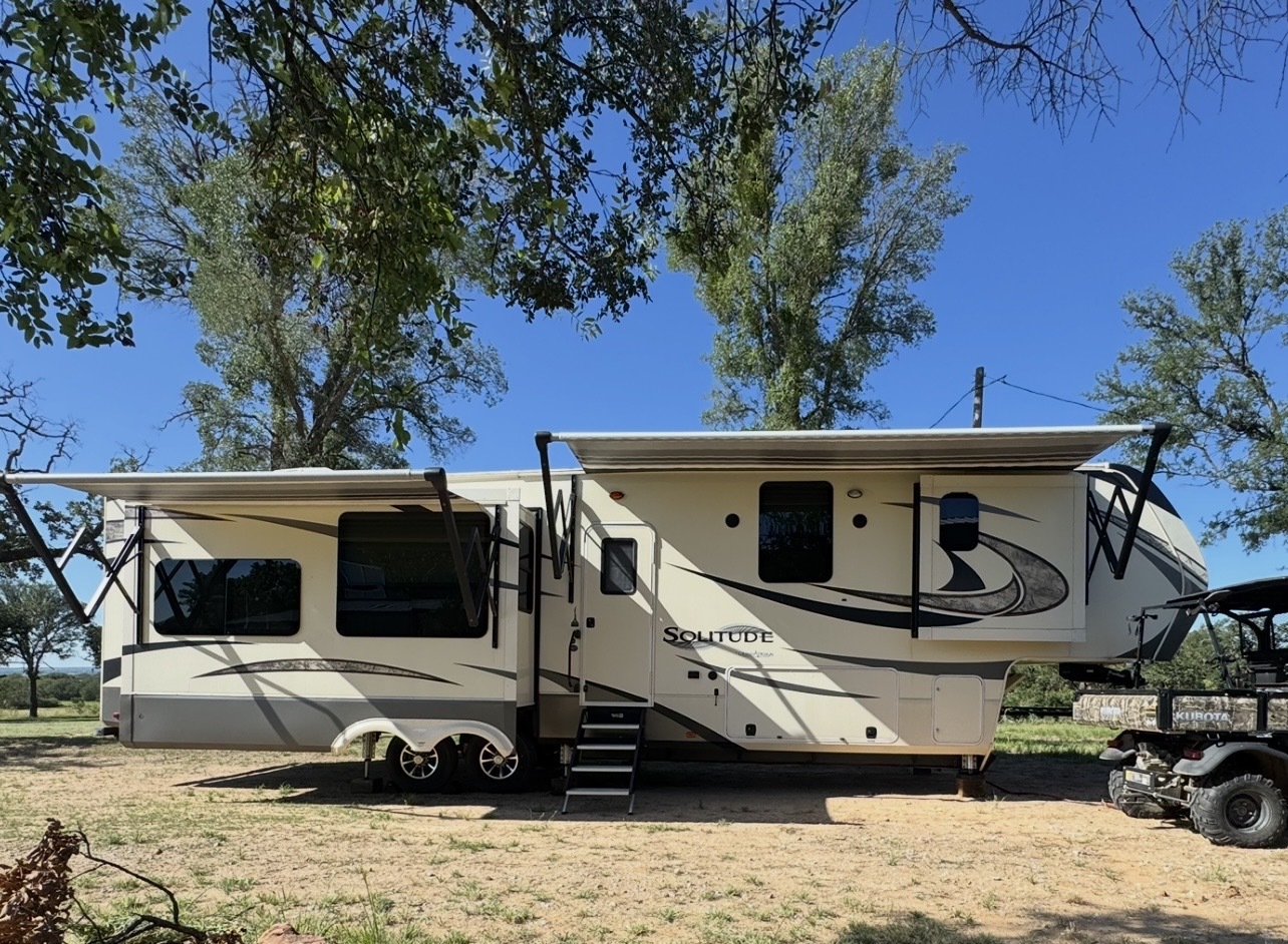 2017 Grand Design SOLITUDE 384GK RV