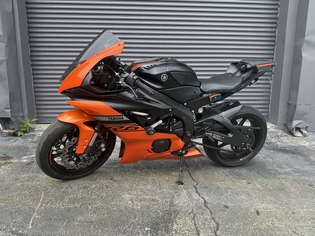 2020 Yamaha YZF R6 Standard motorcycle