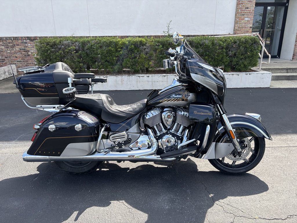 2025 Indian Roadmaster Elite Springfield Blue Candy ELITE in Daytona Beach, FL