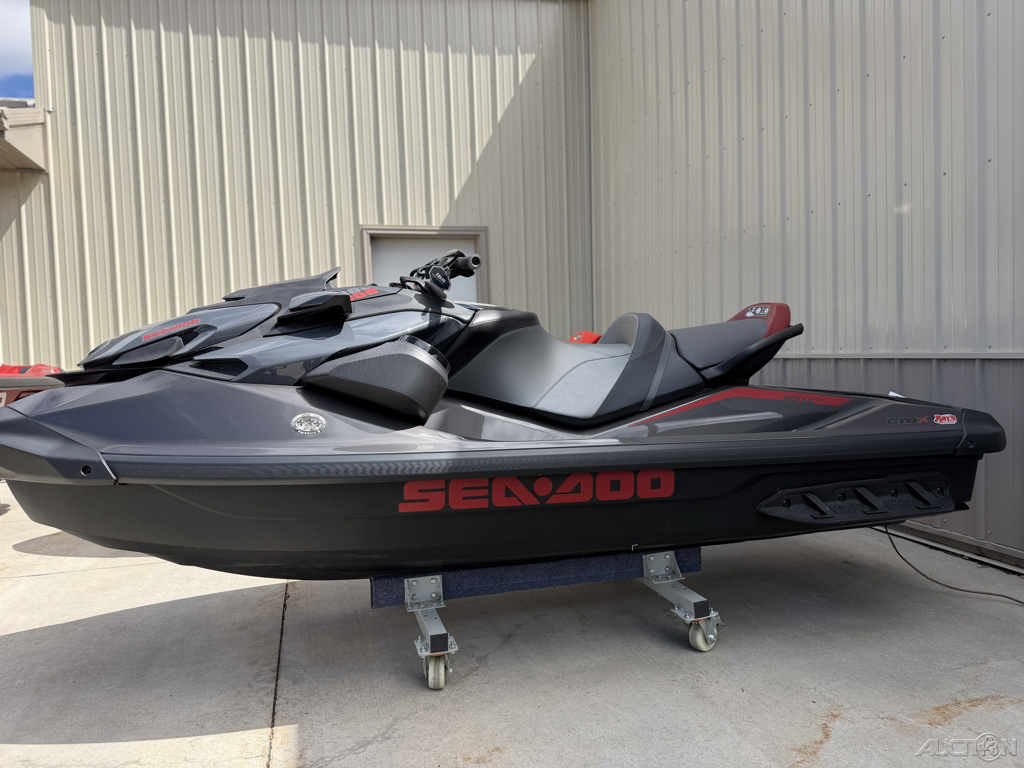 2025 Sea-Doo GTR X 300 With SOUND in grand rapids MN