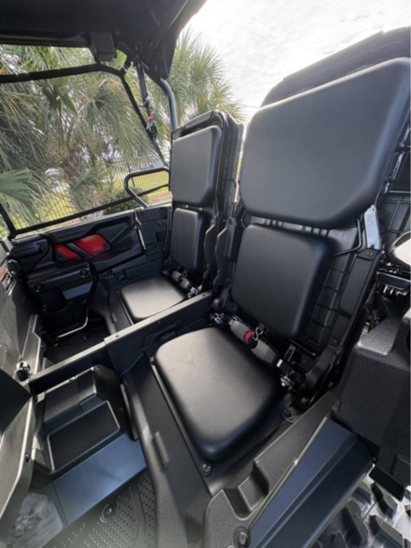 A photo of this 2026 Honda Pioneer 1000-5 Deluxe