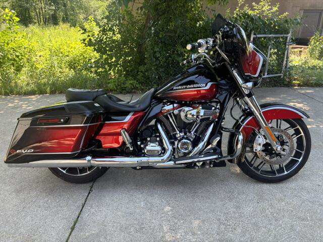 2021 Harley-Davidson Street Glide CVO CVO in Bridgewater, MA