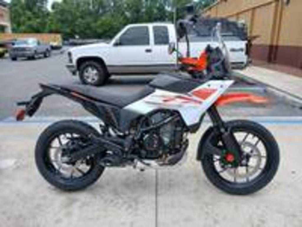 2026 KTM Adventure 390 X 390 X in Daytona Beach, FL