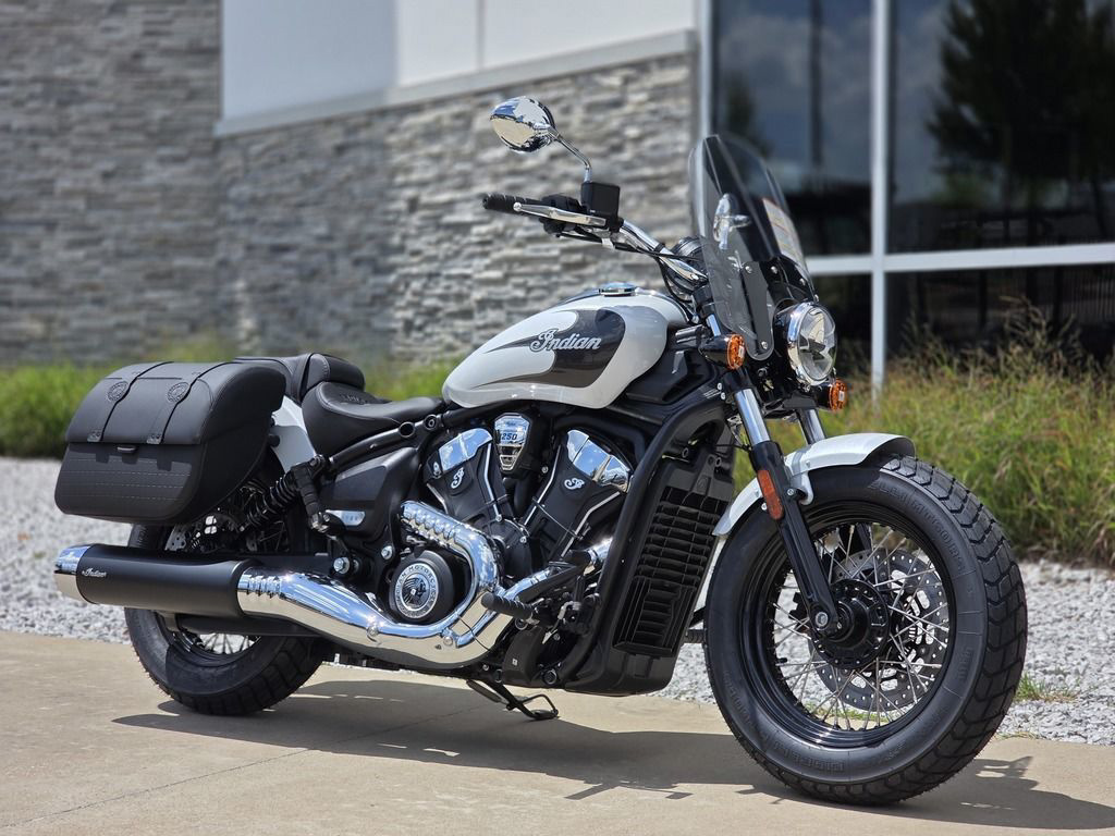 2026 Indian Super Scout Ghost White Metallic BASE in Mckinney, TX