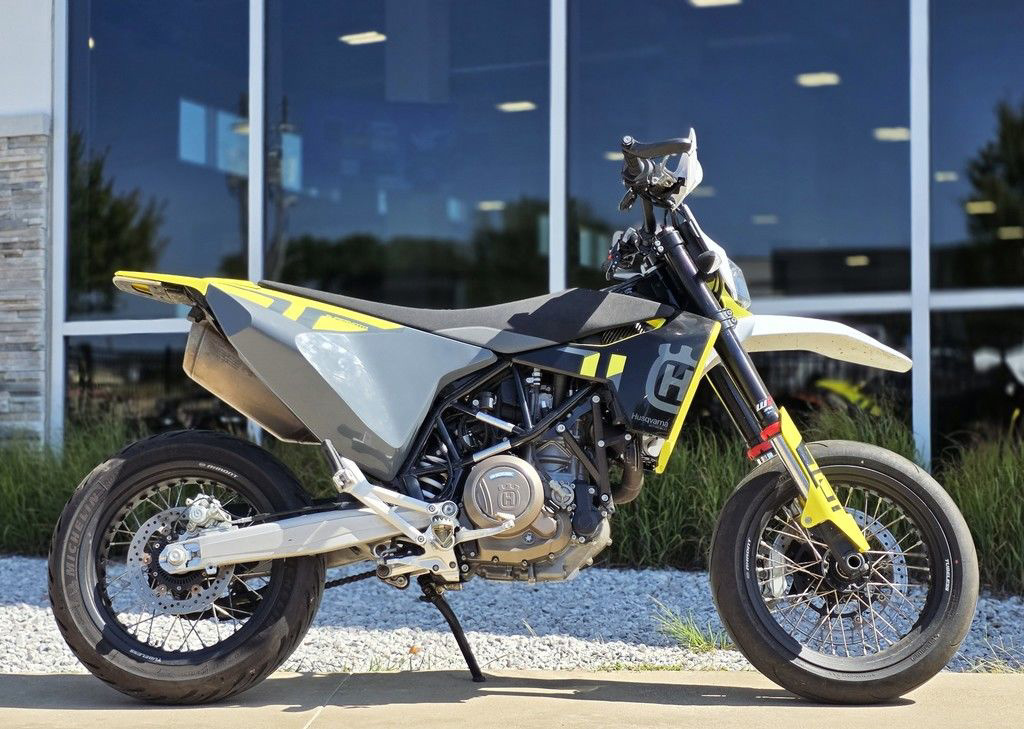 2023 Husqvarna Supermoto 701 701 in Mckinney, TX