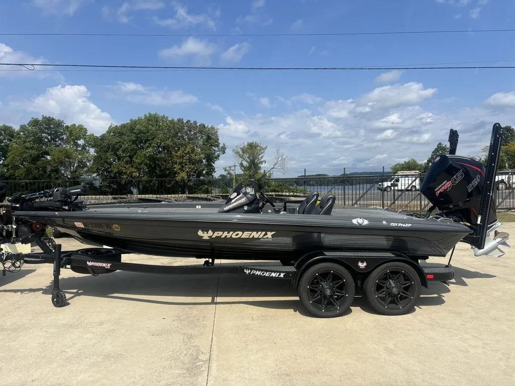 New 2027 Phoenix Bass Boats 721ZXL Pro Xp For Sale in Guntersville