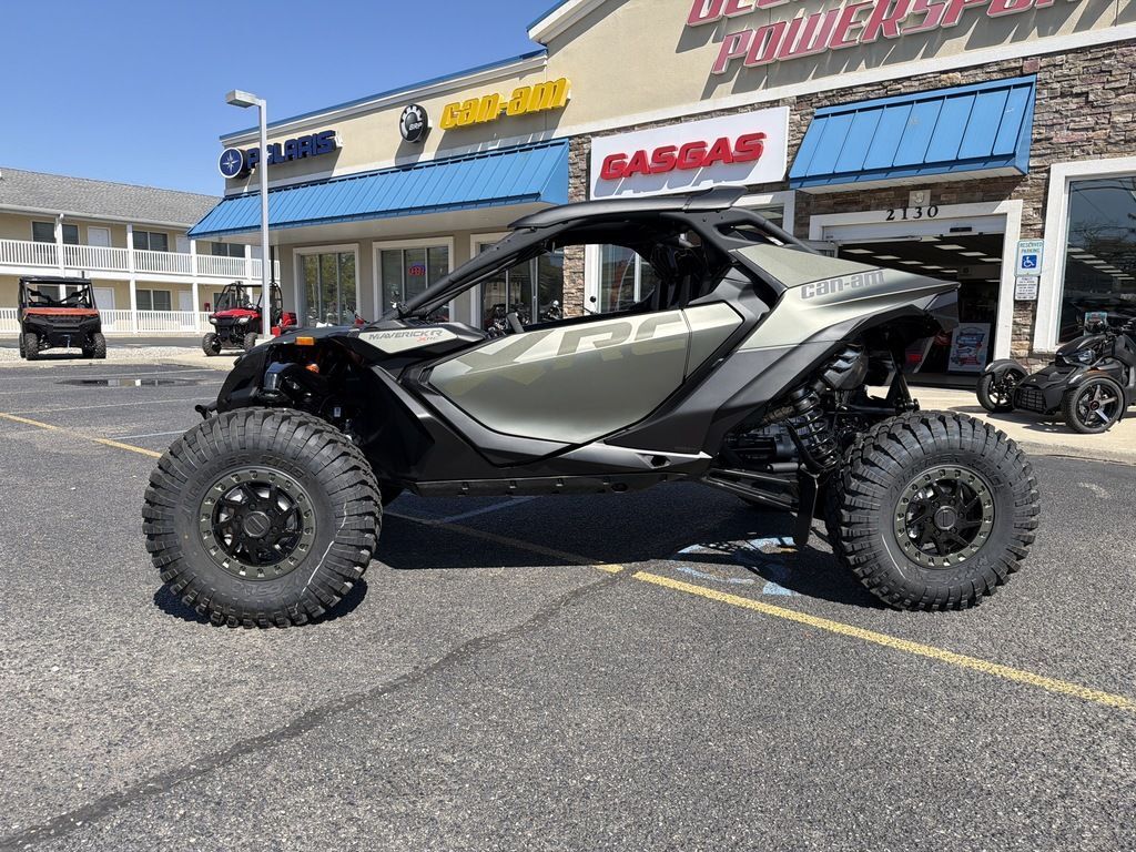 2026 Can-Am Maverick R X rc with Smart-Shox in toms river NJ