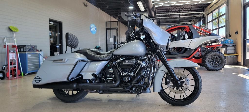 2019 Harley-Davidson® FLHXS - Street Glide® Special SPECIAL in Tempe, AZ