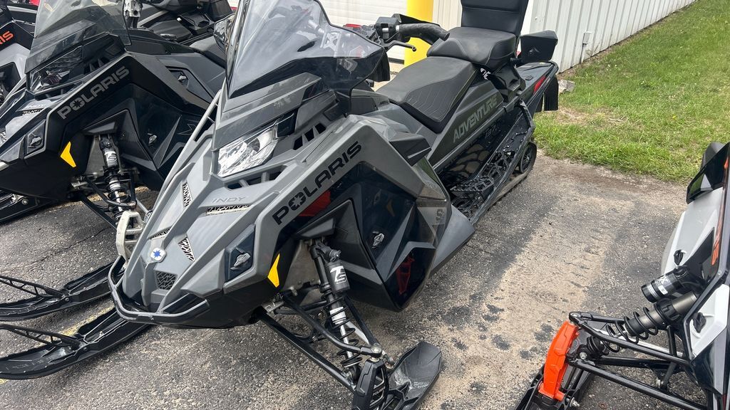 2024 Polaris® PROSTAR S4 INDY ADV 137 Snowmobile snowmobile
