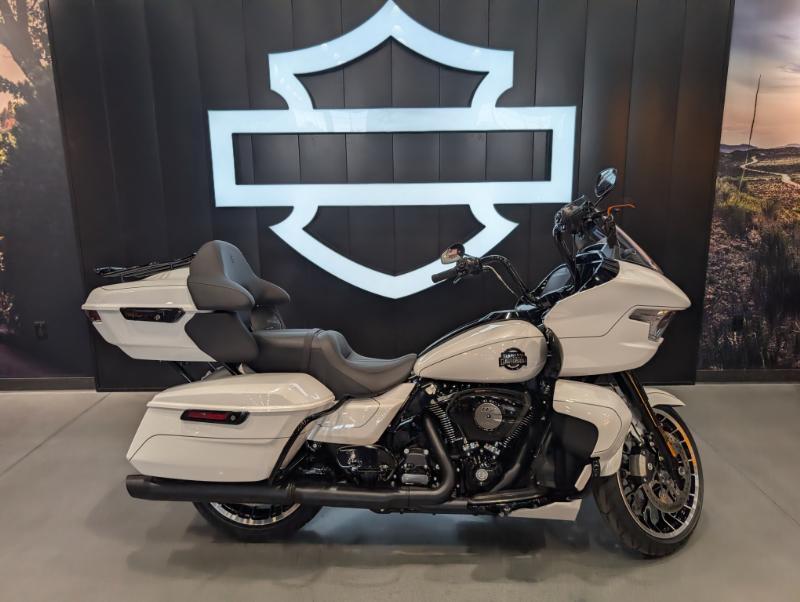 2026 Harley-Davidson ROAD GLIDE LIMITED LIMITED in Appleton, WI
