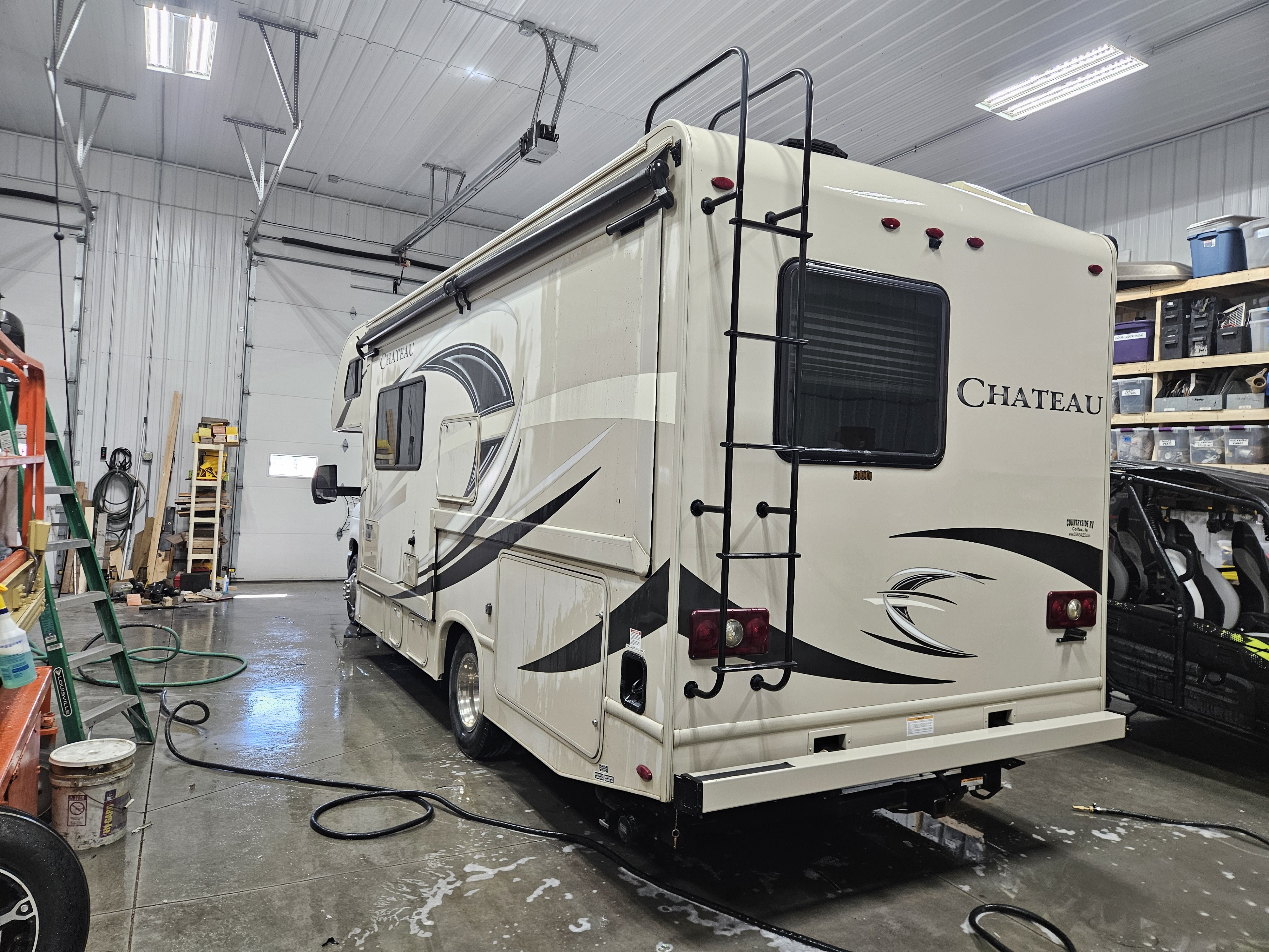 2017 Thor Motor Coach Chateau 24F in beatrice NE