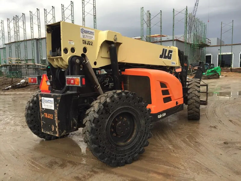 2013 JLG G10-55A