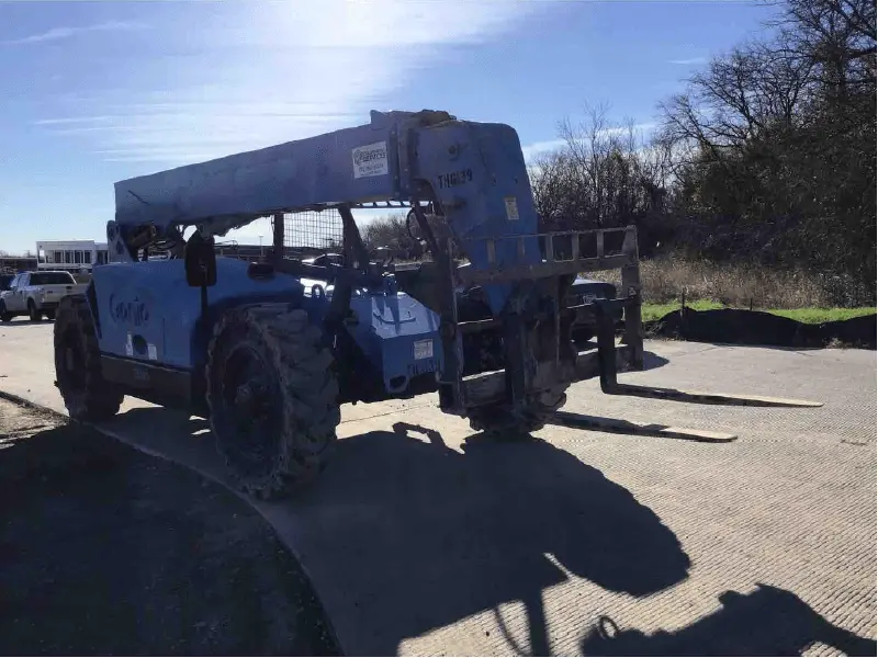 2015 Genie GTH -844 High Reach Telehandler