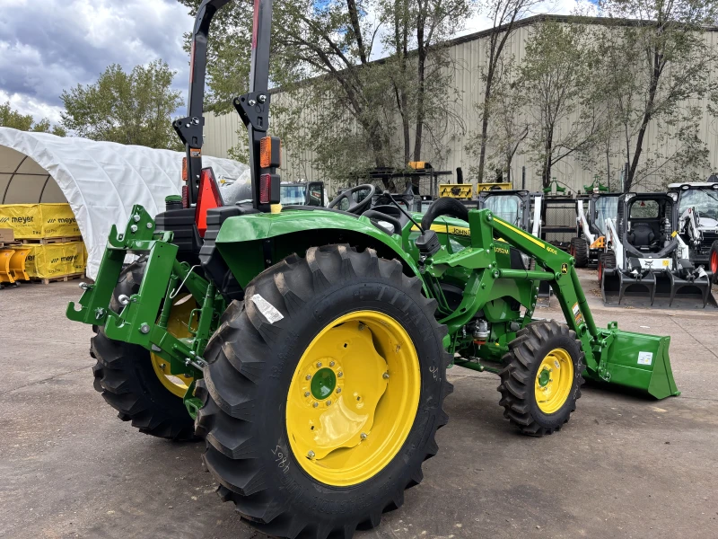2026 John Deere 4052M