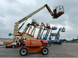2019 JLG 600AJ