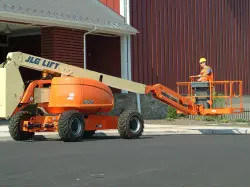2019 JLG 600AJ