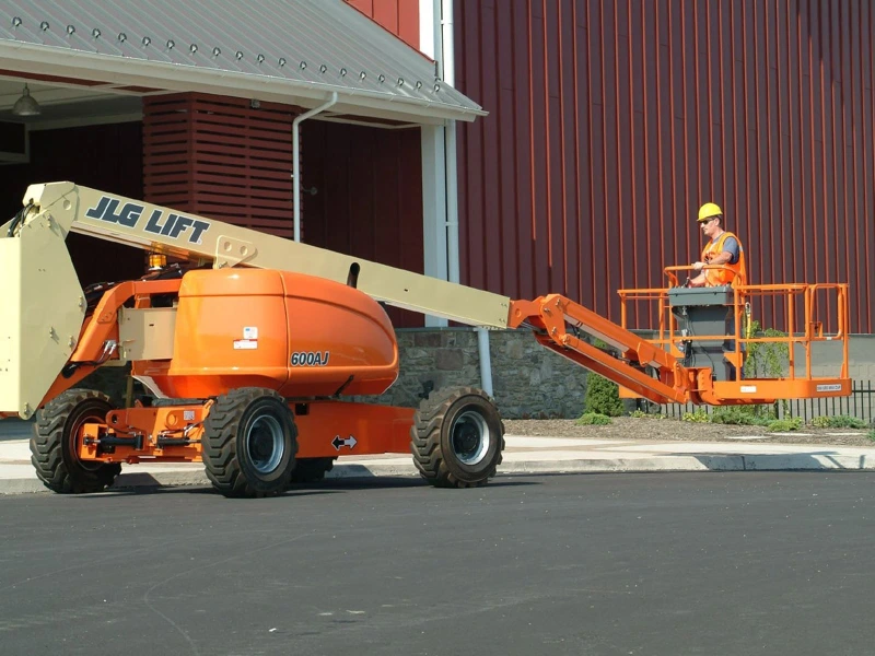 2019 JLG 600AJ