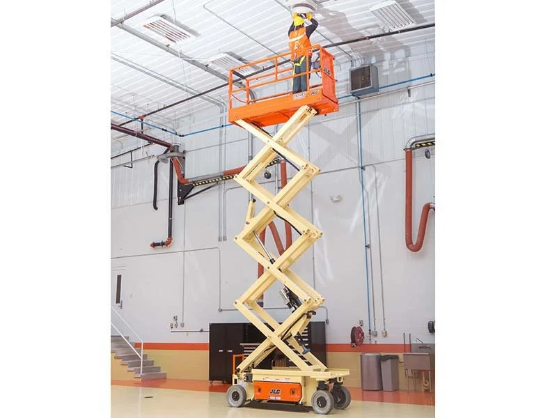 2015 JLG 2632ES