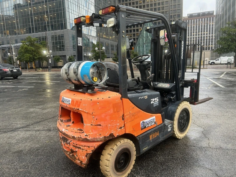 2016 Doosan G25E