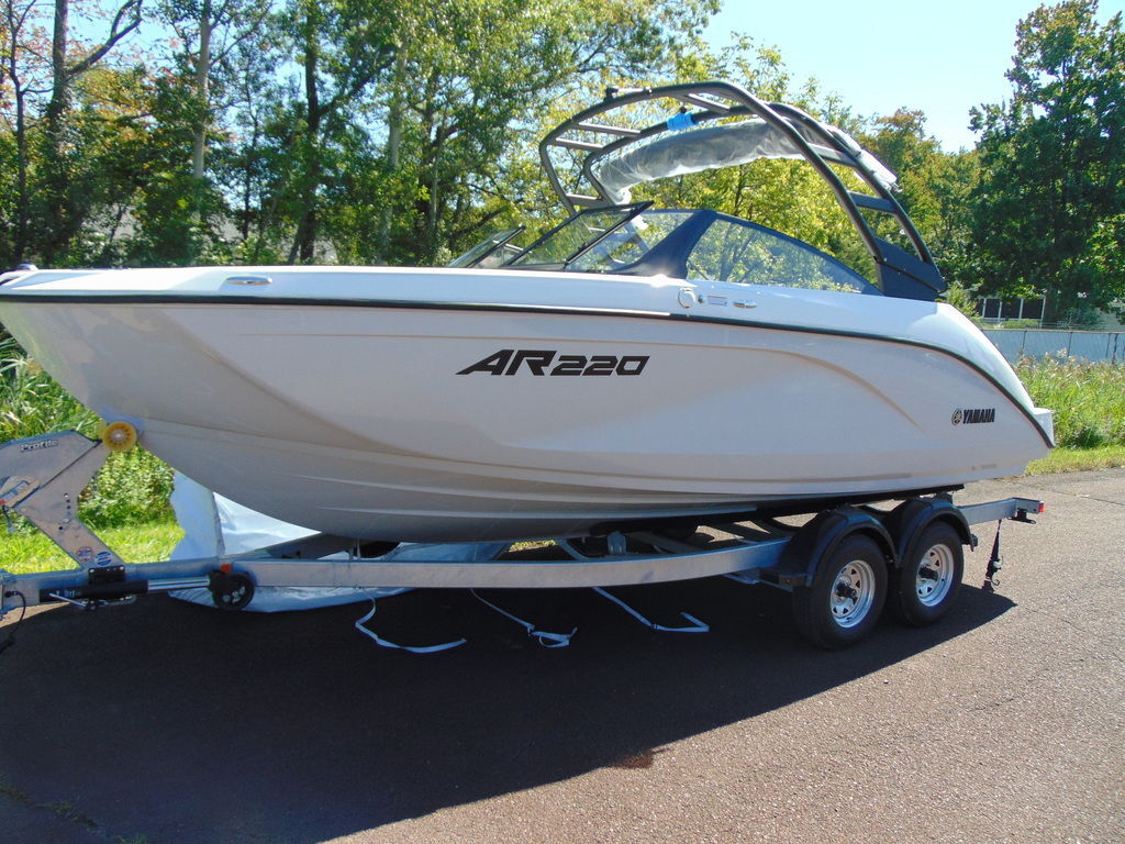 2027 Yamaha Marine AR220 in quakertown PA