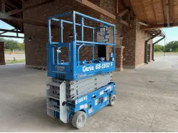 2021 GENIE GS-1932